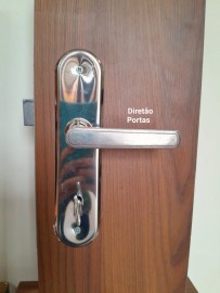 FECHADURA INTERNA NAVAS UNIVERSAL CROMADA 